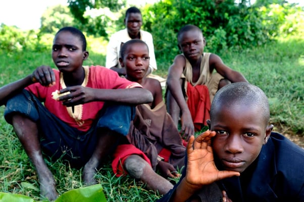Children of the streets - Terre des hommes - Burundi © François Struzik - simply human 2009