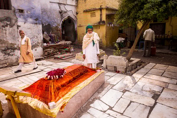 Nizzamudin Aulya - Delhi India - © François Struzik - simply human 2015