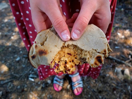 Baking bread - Dalsland - Sweden - © François Struzik - simply human 2014