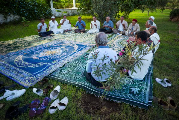 A the source of Alawya - Mostaganem Algeria - © François Struzik - simply human 2016