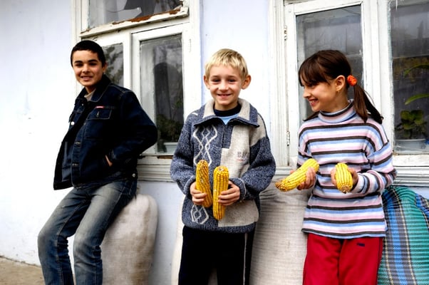 Children at risk - Terre des hommes - Moldova © François Struzik - simply human 2007