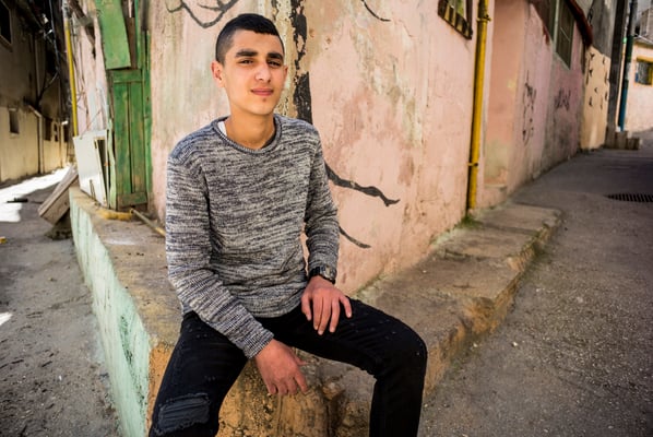 Images adolescentes - "Les Passeurs du réel" © François Struzik - simply human - Bethlehem, Aida camp, Palestine