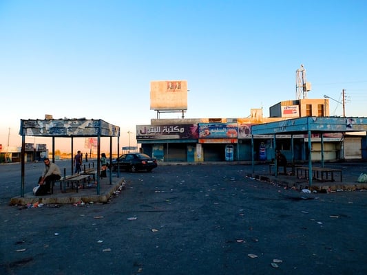 The colors of Al-Mafraq - © François Struzik - simply human 2013 - Jordan