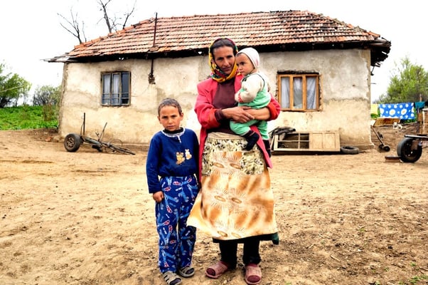 Rroma kids - Terre des hommes - Romania © François Struzik - simply human 2008