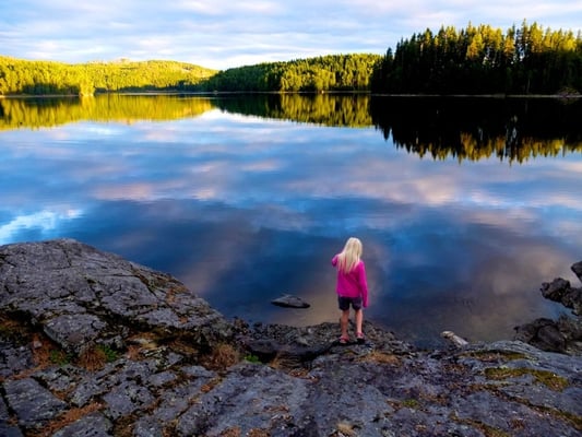 Paddling in Dalsland - Sweden - © François Struzik - simply human 2013