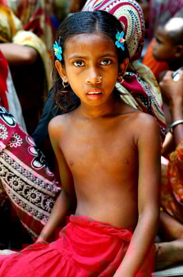 Fighting malnutrition in Bangladesh - Terre des hommes © François Struzik - simply human 2011