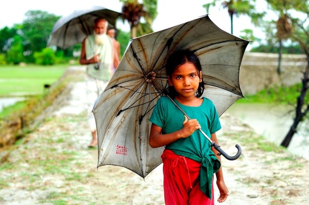 Fighting malnutrition in Bangladesh - Terre des hommes © François Struzik - simply human 2011