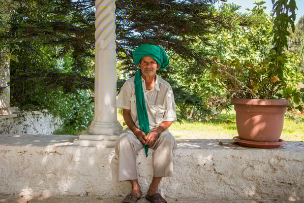 A the source of Alawya - Mostaganem Algeria - © François Struzik - simply human 2016
