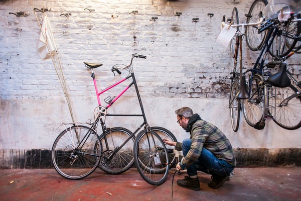 Vélove - Imagine demain le monde © François Struzik - simply human, 2019 - La Cyclerie, Liège