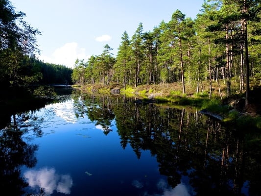 Paddling in Dalsland - Sweden - © François Struzik - simply human 2013