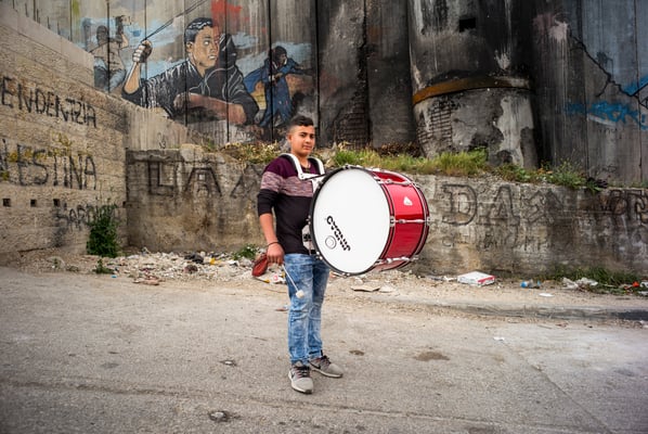 Images adolescentes - "Les Passeurs du réel" © François Struzik - simply human - Bethlehem, Aida camp, Palestine