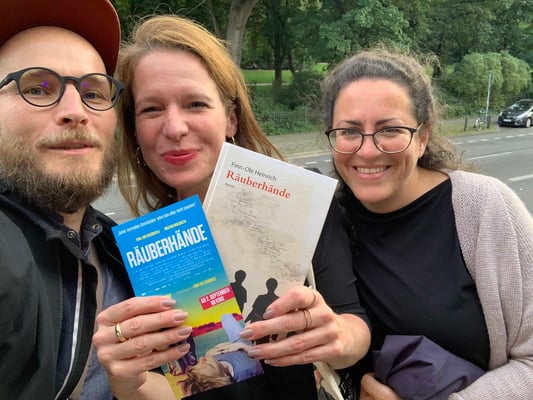Finn, Steffi und Blanka bei der Filmpremiere von "Räuberhände"