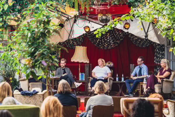 Lesung aus dem ZIEGEL