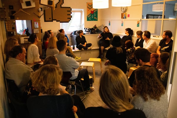 Leseclub mit Sophie Passmann, Atelier Freudenhammer, Hamburg 2019