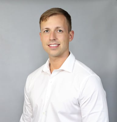 Professional headshot portrait . Photographer Port St. Lucie Florida Malgorzata Tudruj 772-259-0826  www.momentsinlifephoto.com