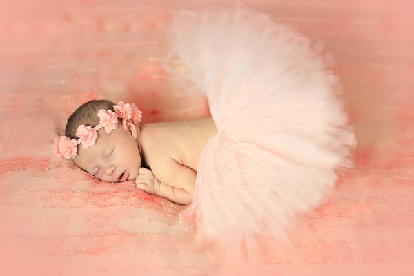  Newborn Photographer . Baby. Maternity photo session at home and studio. Photographer Gosia & Steve Tudruj Services PA, NJ, NY. www.momentsinlifephoto.com