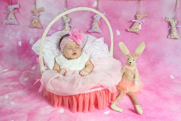  Newborn Photographer . Baby. Maternity photo session at home and studio. Photographer Gosia & Steve Tudruj Services PA, NJ, NY. www.momentsinlifephoto.com