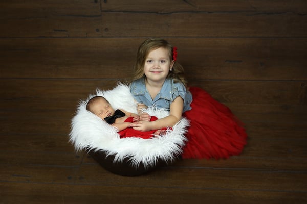 Newborn Photographer . Baby. Maternity photo session at home and studio. Photographer Gosia & Steve Tudruj  215-837-6651 Services PA, NJ, NY. www.momentsinlifephoto.com