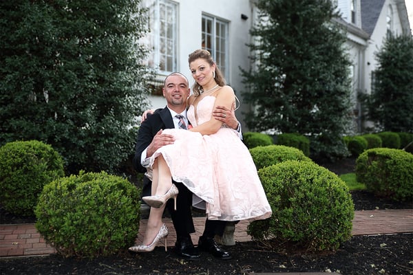 Professional wedding photographers  Gosia & Steve Tudruj 215-837-6651 This picture makes Washington Crossing   www.momentsinlifephoto.com#