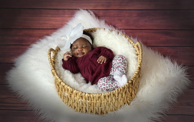 Newborn Photographer . Baby. Maternity photo session at home and studio. Photographer Gosia & Steve Tudruj  215-837-6651 Services PA, NJ, NY. www.momentsinlifephoto.com