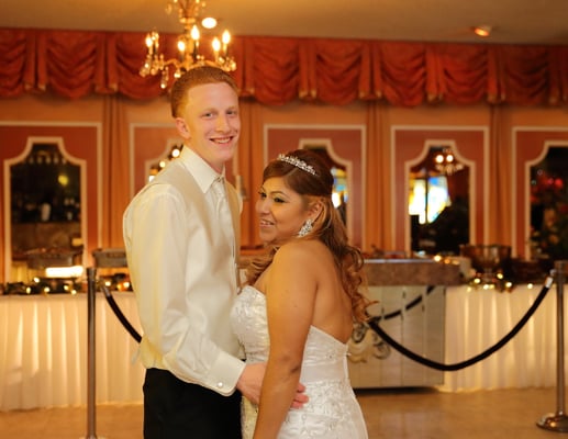 Professional wedding photographers   Gosia & Steve Tudruj 215-837-6651 www.momentsinlifephoto.com Specializing in wedding photography, events, portrait maternity, newborn, kids, family, beauty and specialty photo sessions