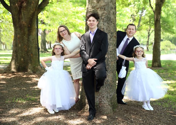 Communion park NY photo session. Photographer PA, NJ, NY Gosia & Steve Tudruj 215-837-6651 www.momentsinlifephoto.com