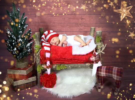 Newborn Photographer . Baby. Maternity photo session at home and studio. Photographer Gosia & Steve Tudruj Services PA, NJ, NY. www.momentsinlifephoto.com