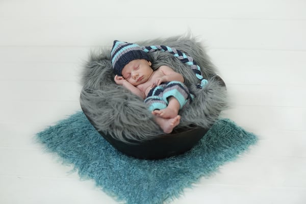 Newborn photo shoot. baby boy photo session. Servis PA, NJ, NY, FL. Photographer Gosia Tudruj 215-837-6651 www.momentsinlifephoto.com  Specializing in portrait, event, wedding photography.