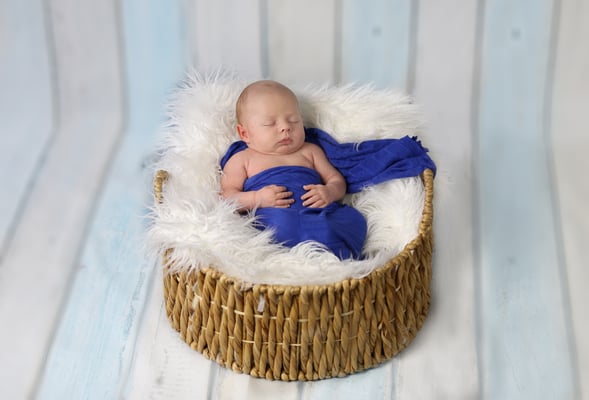 Baby boy 3 weeks old <3  Newborn photo session. If you are interested, please message me.  Photographer Gosia & Steve Tudruj 215-837-6651  www.momentsinlifephoto.com  Specializing in wedding photography, events, portrait.