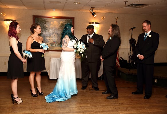 Professional wedding photographers  Gosia & Steve Tudruj 215-837-6651 Photographer PA, NJ, NY, MD, DE Specializing in wedding photography, event. www.momentsinlifephoto.com    