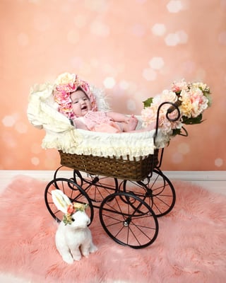 Newborn photo shoot. Baby girl photo session. Servis PA, NJ, NY, FL. Photographer Gosia Tudruj 215-837-6651 www.momentsinlifephoto.com  Specializing in portrait, event, wedding photography.