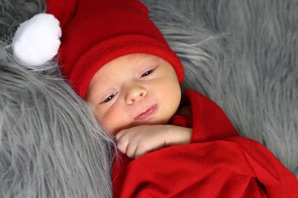 Newborn Photographer . Baby. Maternity photo session at home and studio. Photographer Gosia & Steve Tudruj  215-837-6651 Services PA, NJ, NY. www.momentsinlifephoto.com