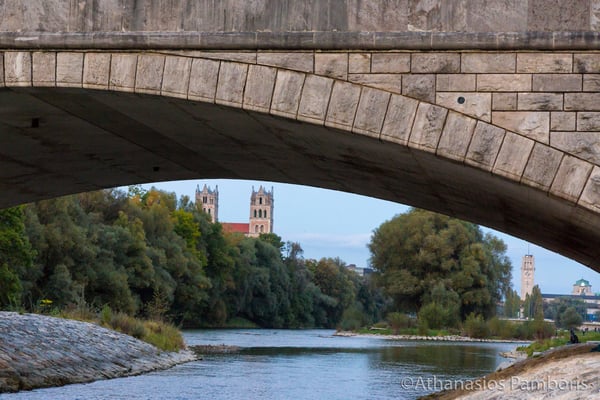 Wittelsbacher bridge with view on St. Maximilian