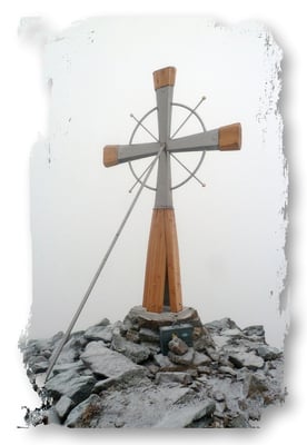 Deneck 2433m (Neues Gipfelkreuz)