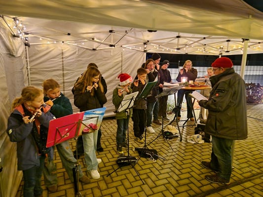 Lebendiges Türchen 12