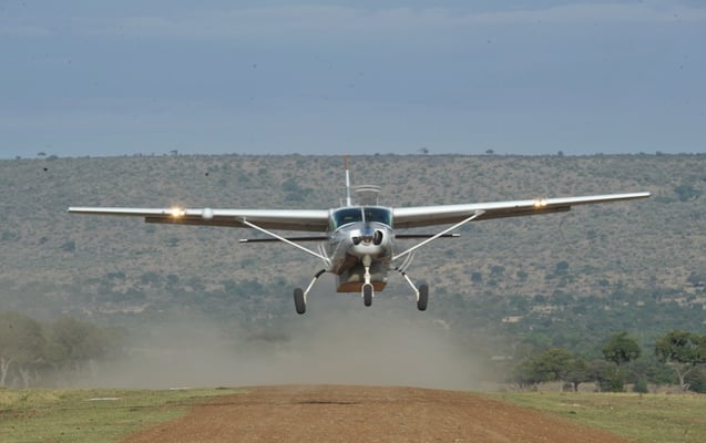 полеты на легкомоторном самолете у Килиманджаро