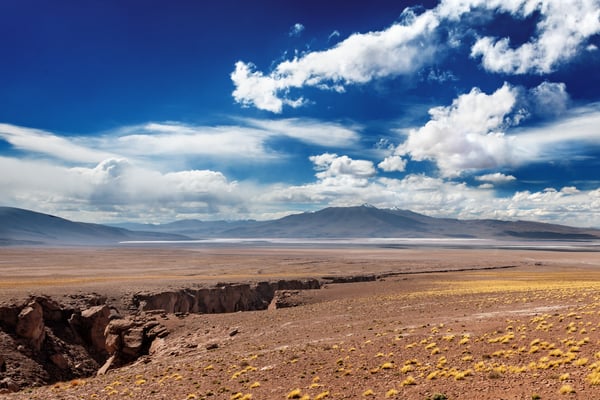 'Riss in der Landschaft' zwischen den Geysiren und der Laguna Colorada