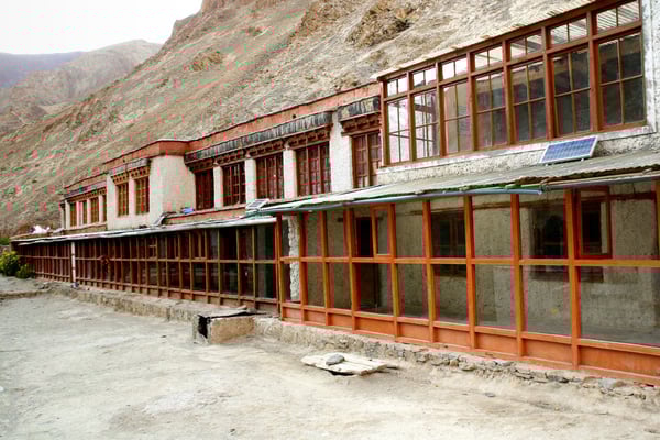 Ärmliches Frauenkloster Julichen