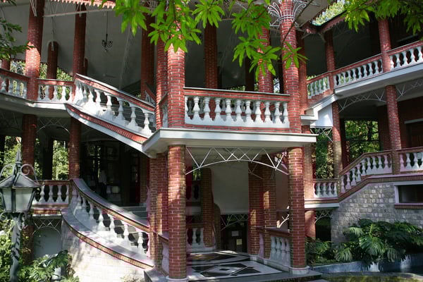 Palampur, Ehemaliger Maharatscha Palast