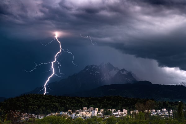 Auswahlbild 24 - Biltze am Pilatus 2