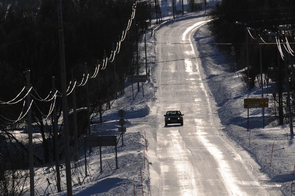 Verbindungen in Eiseskälte