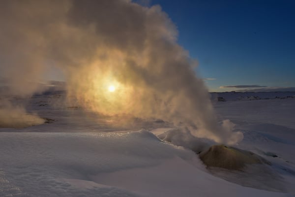 Sonnenaufgang über dem Geothermalgebiet Hveravellir