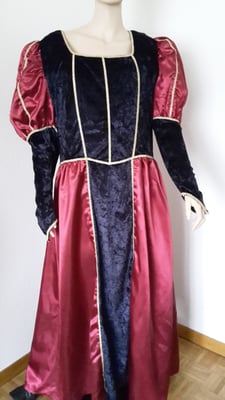 Mittelalter / edle Kostüme/ Venezia