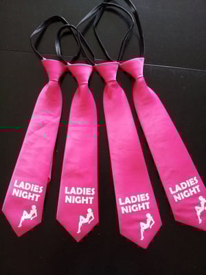 ZubehörKrawatten-Ladys Night, je Fr. 4.50