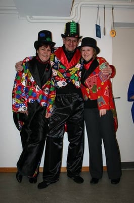 LUSTIGE, BUNTE kOSTÜME