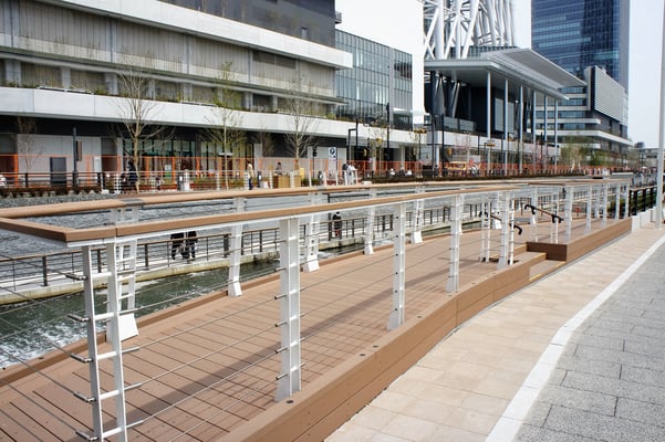 東京スカイツリー ; 2011年12月設置 ; ワイヤーテンド