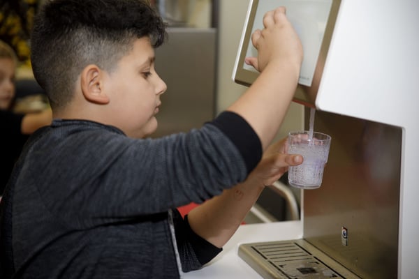 Mittagessen, Mittagsband und Themenangebote in der Steinenbergschule in Stuttgart Hedelfingen