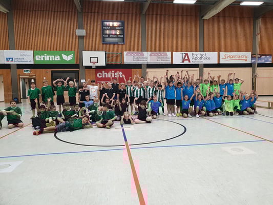 Die Steinenbergschule nimmt an der Handball-Grundschulliga teil