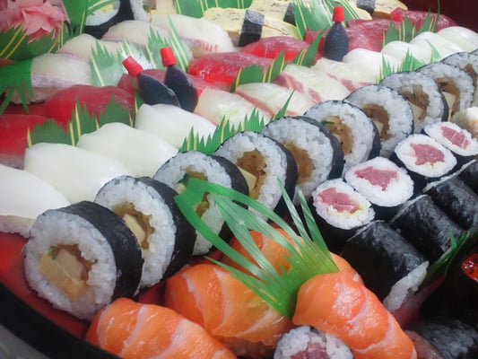 お寿司大皿盛り込み例