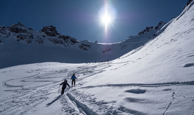 Der Wind des letzten Tages hat dem Pulver ordentlich zugesetzt